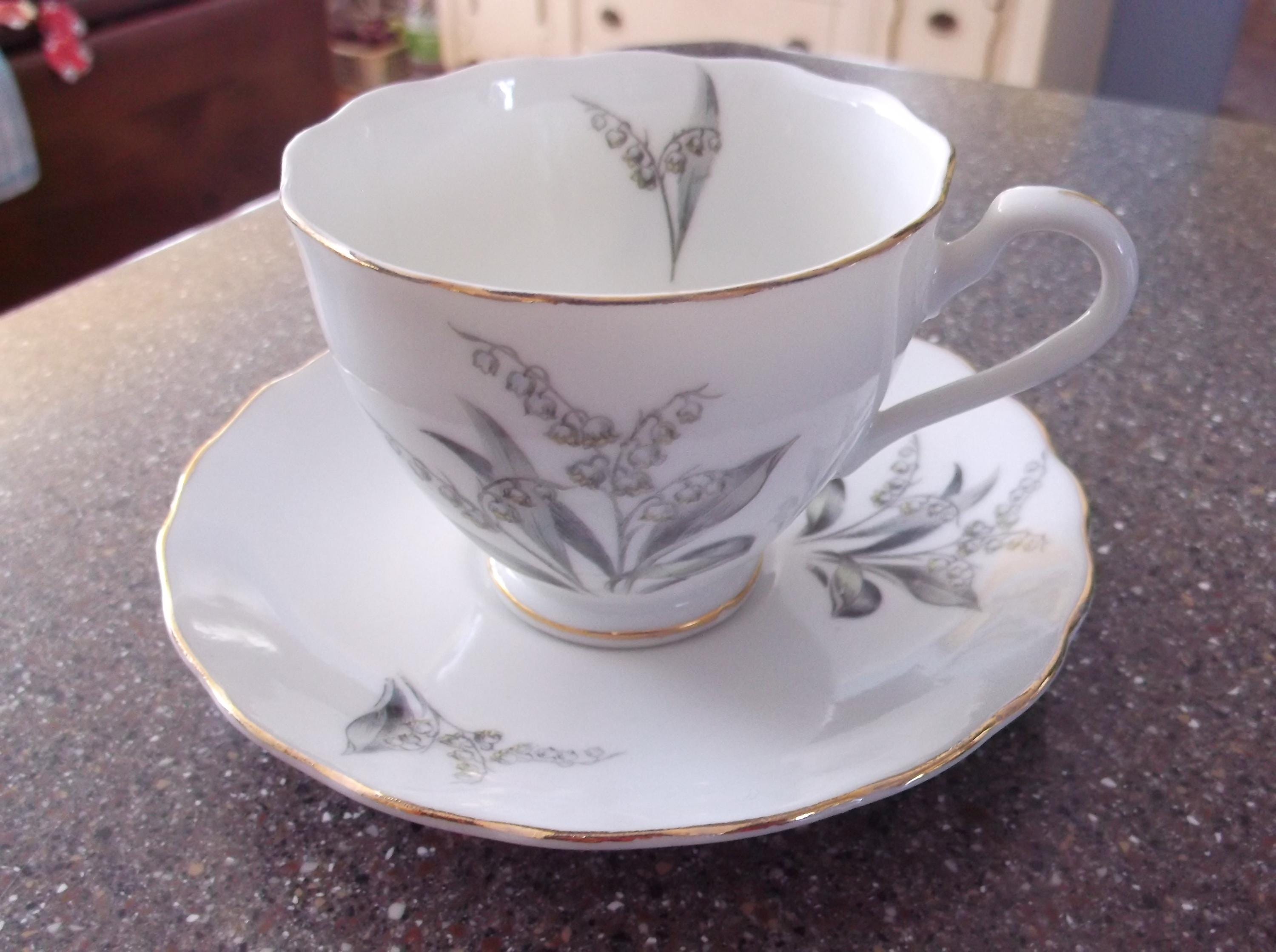 Lily China Japan - Etsy