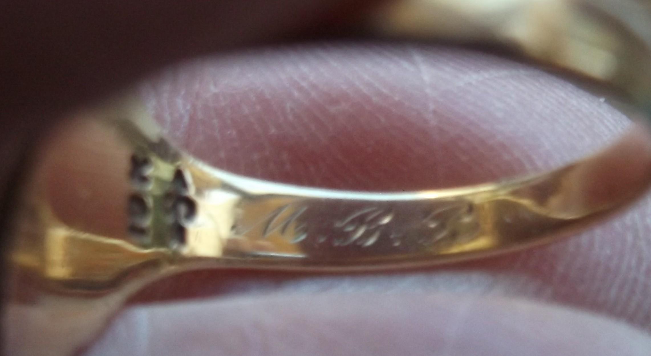 Vintage High School Class Ring: A, 1937, 10K Solid Gold Yellow 