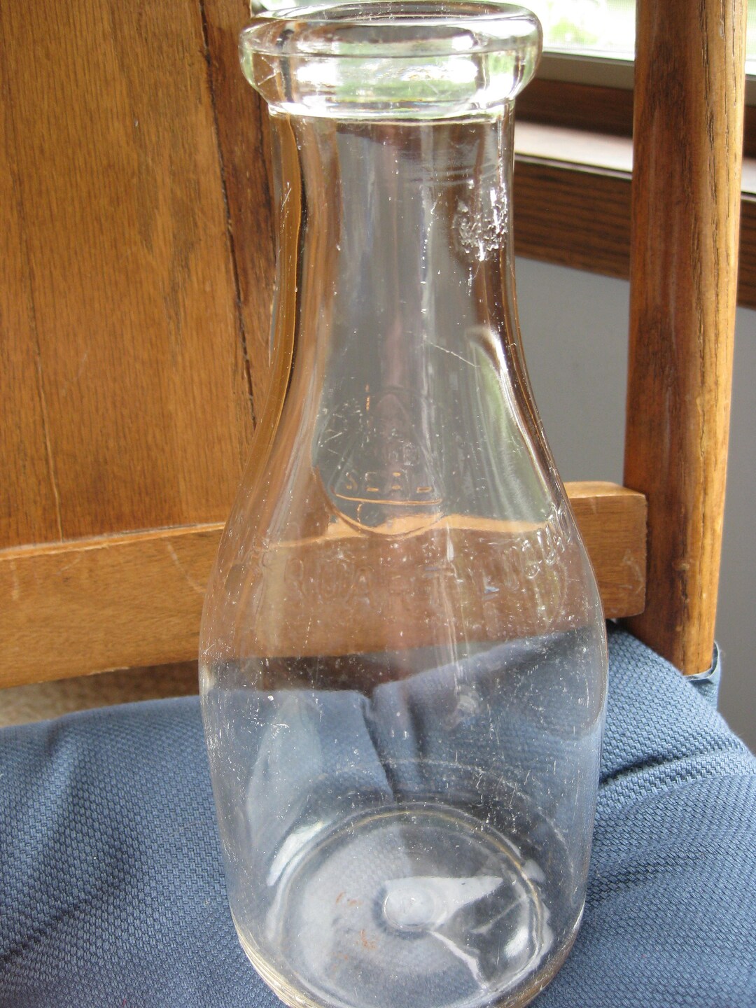 Vintage Glass Milk Jug / Curtis Creamery / One Quart / Original Bottle Cap  