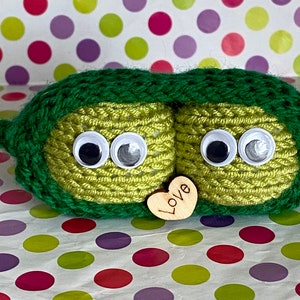 Two Peas in a Pod - Valentine Gift - Knitted - Mothers Day - Best Friends - Birthday Present - Novelty -Cheer Up Gift - Amigurumi