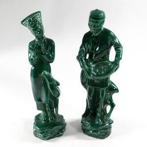 Vintage Claire Lerner Paar asiatische Green Pottery Porzellanstatuetten - signiert Nickerson - California