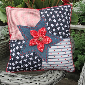 Americana Quilt Pillow: Patriotic 4th of July Folk Art Decor