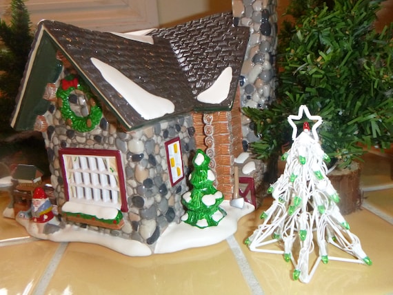 Department 56 - Gingerbread Christmas Tree