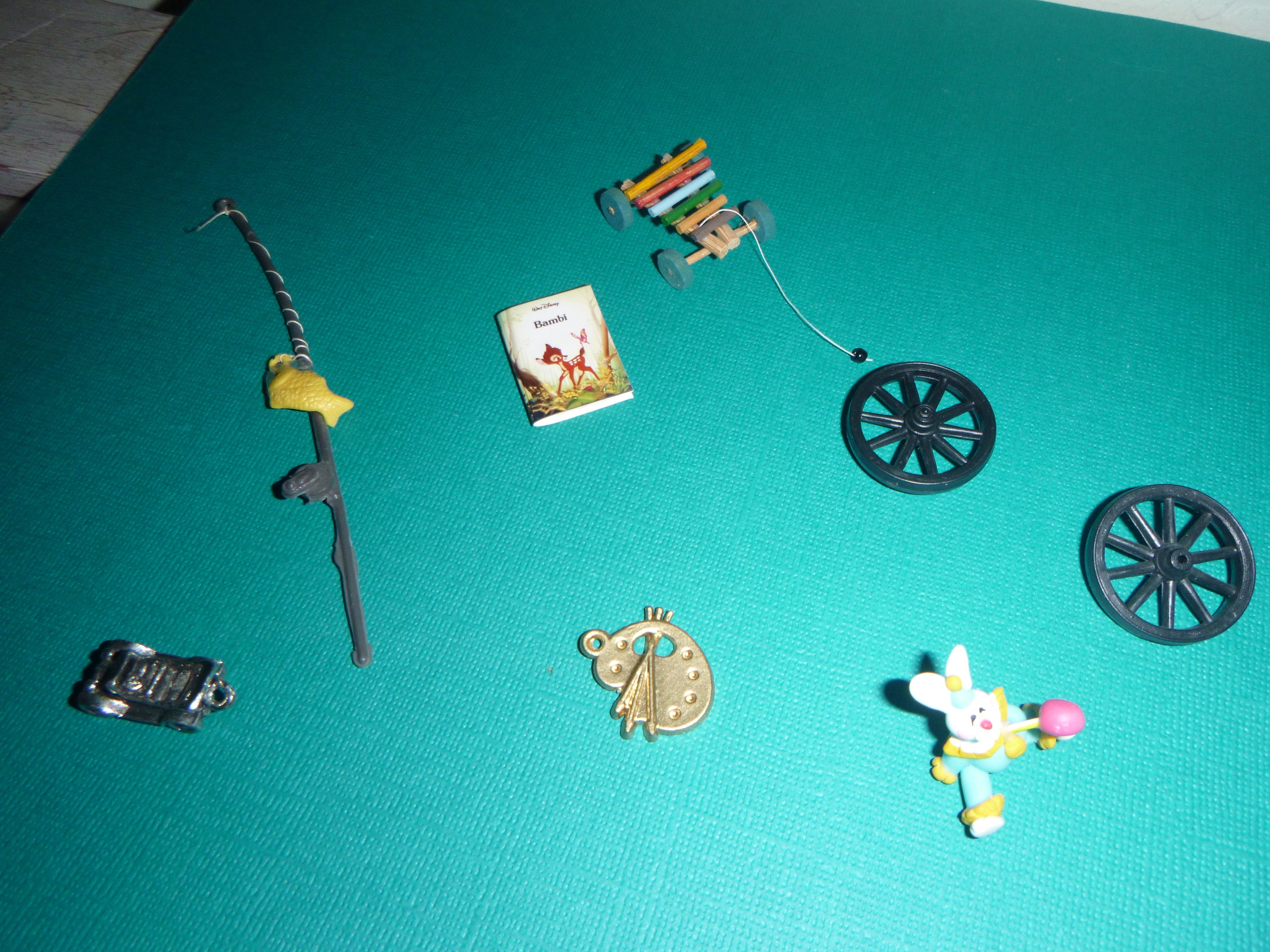 DOLLHOUSE All Inclmice Wagon Bench Miniatures Toy Etsy UK