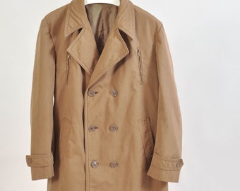 Vintage 70s lined trench coat in beige