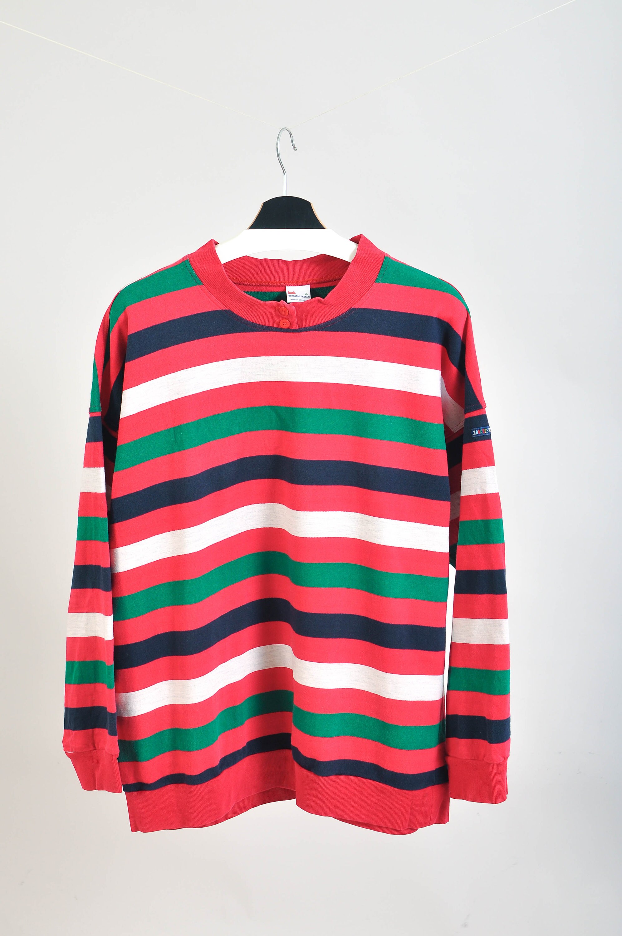 Vintage 90s striped sweatshirt