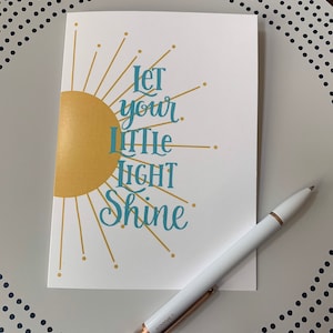Laissez votre petite carte de lumière brille