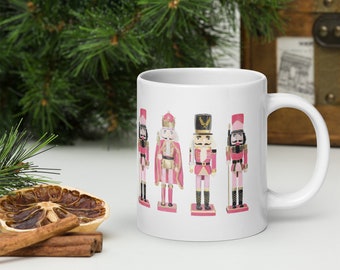 Weihnachtsnussknacker-Becher: Rosa Feiertags-Keramikbecher
