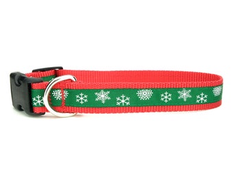 Snowflake Christmas Dog Collar, Green Snowflakes on Red, Small and Big Dog Size, Festive gift for pets, Santa puppy gift, free fast shipping