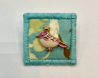 Pretty Bird Fabric Pin