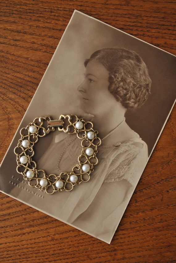 1970s Goldette Pearl Bracelet