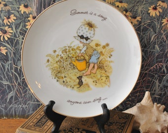 Vintage Holly Hobbie Summer Season Plate