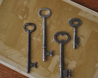 Antique Skeleton Keys