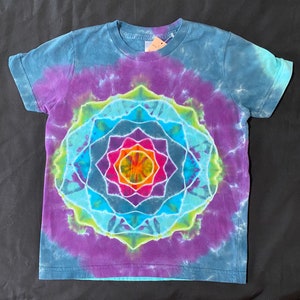 Mandala Tie Dye T- shirt- Youth size 8