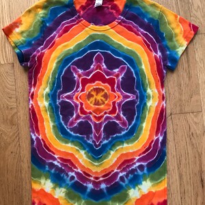 Tie dyed t shirt- Girls Large