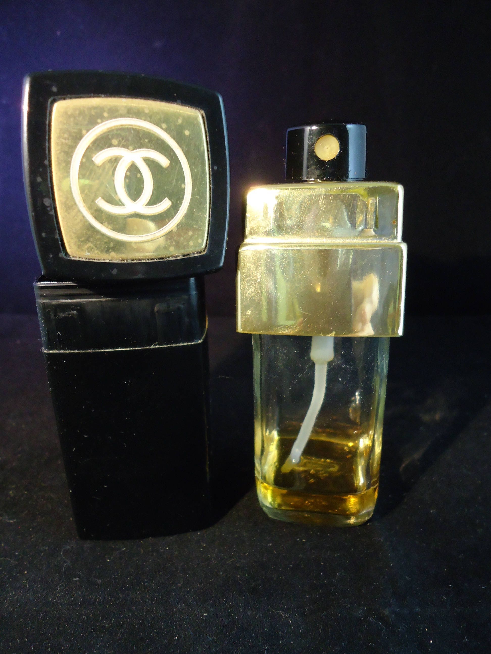 Vintage Chanel No 5 Perfume Bottle Black and Gold 1 1/2oz 