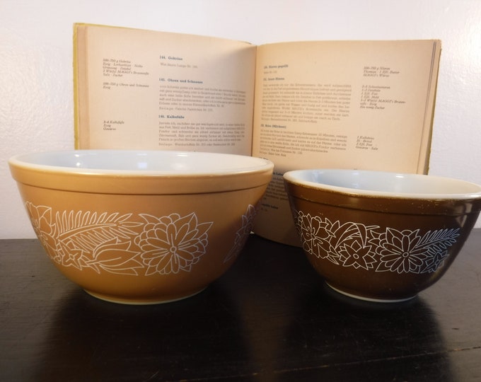 vintage Pyrex Mixing Bowls Woodlawn Pattern 401 402 light and dark brown with white floral motif