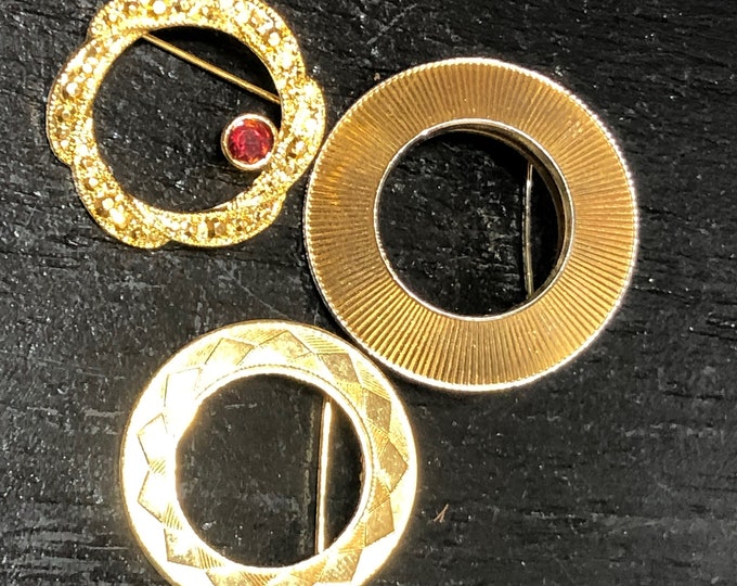 vintage gold tone Circle Brooches group of 3 Holiday Dress