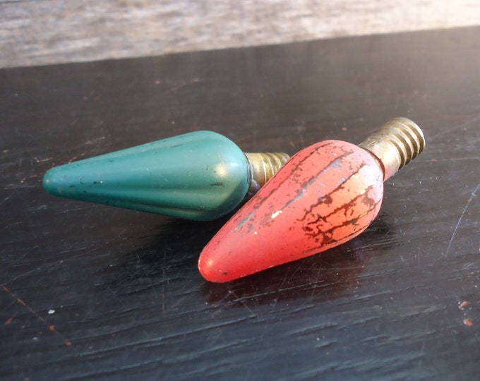 vintage Christmas Red and Green light bulbs marked .5 Japan and G-E