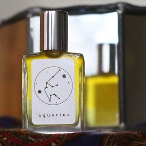 AQUARIUS ZODIAC FRAGRANCE Essential oil gender neutral perfume oil image 2