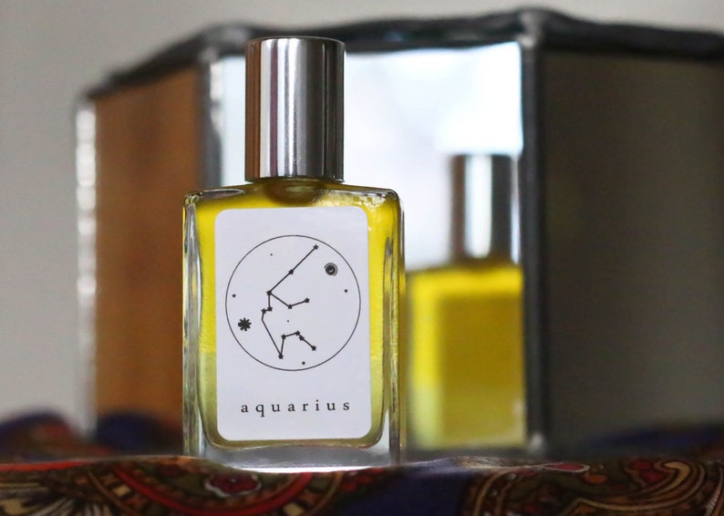 AQUARIUS ZODIAC FRAGRANCE Essential oil gender neutral perfume oil image 2