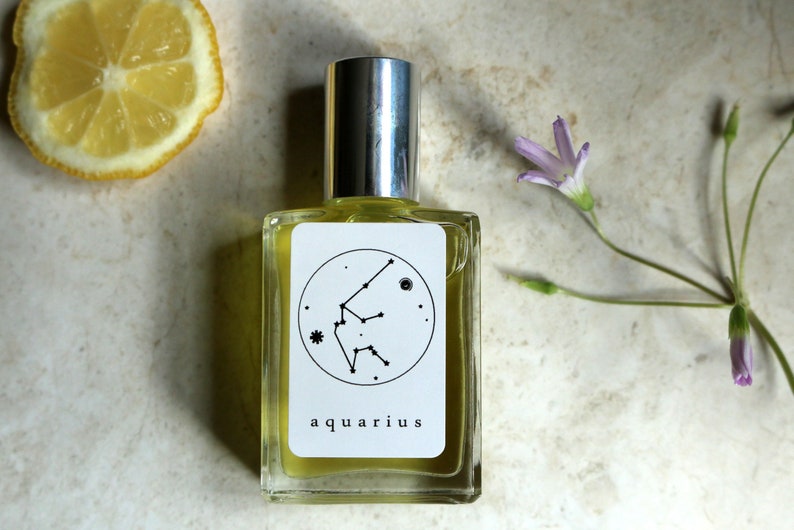 AQUARIUS ZODIAC FRAGRANCE Essential oil gender neutral perfume oil image 1