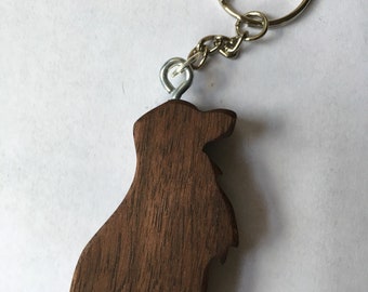 Golden Retriever Keychain  Free Engraving.  Great Personalized Gift For A Dog Mom Or Dog Dad. Pet Memorial Gift.
