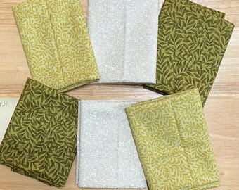 100% Cotton Fabric Fat Quarter Bundle