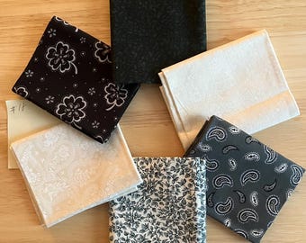 Fat Quarters 100% Cotton Fabric Bundle