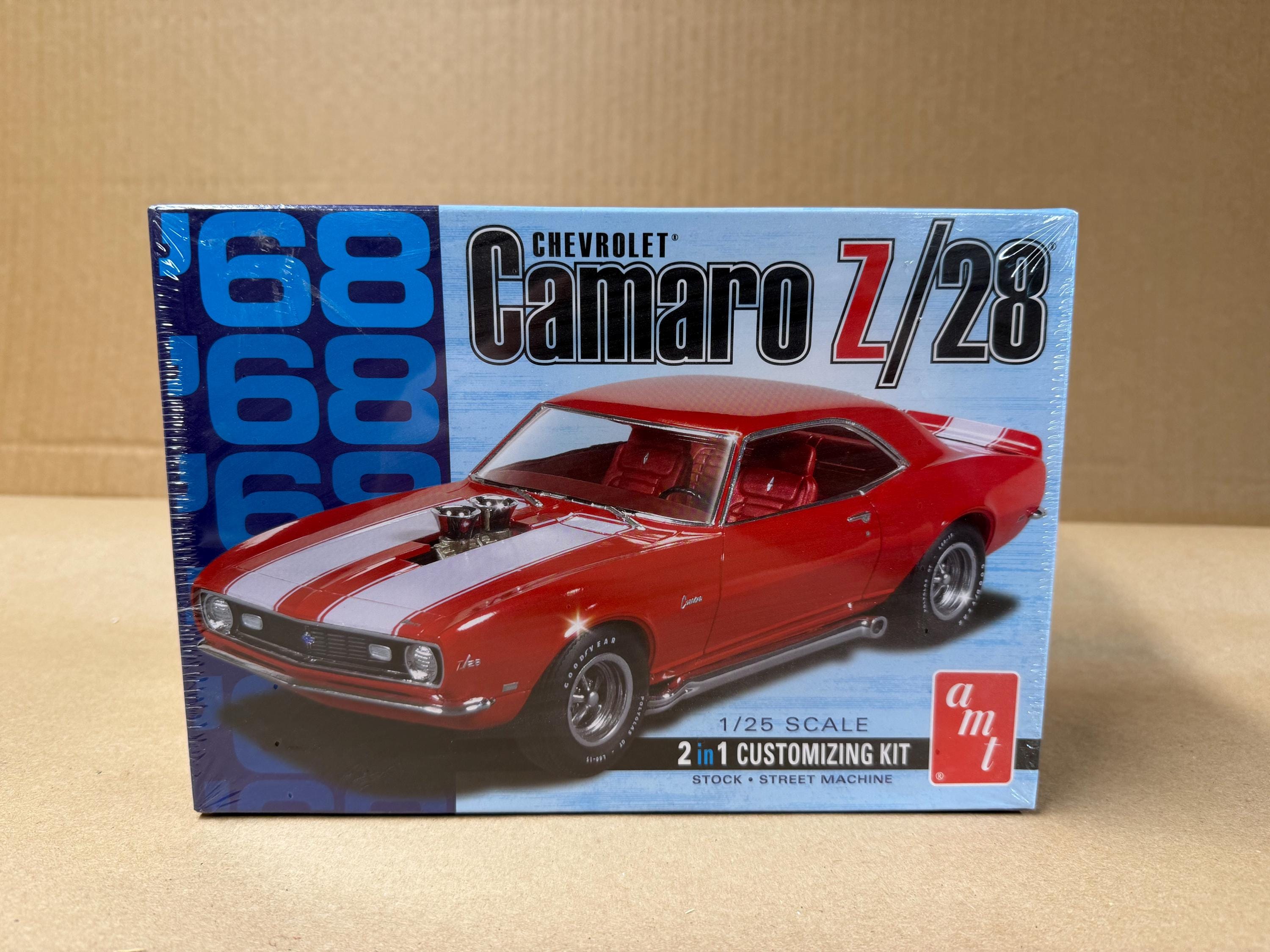 1968 Z/28 Camaro Chevrolet Muscle Car Street Machine AMT 1/25