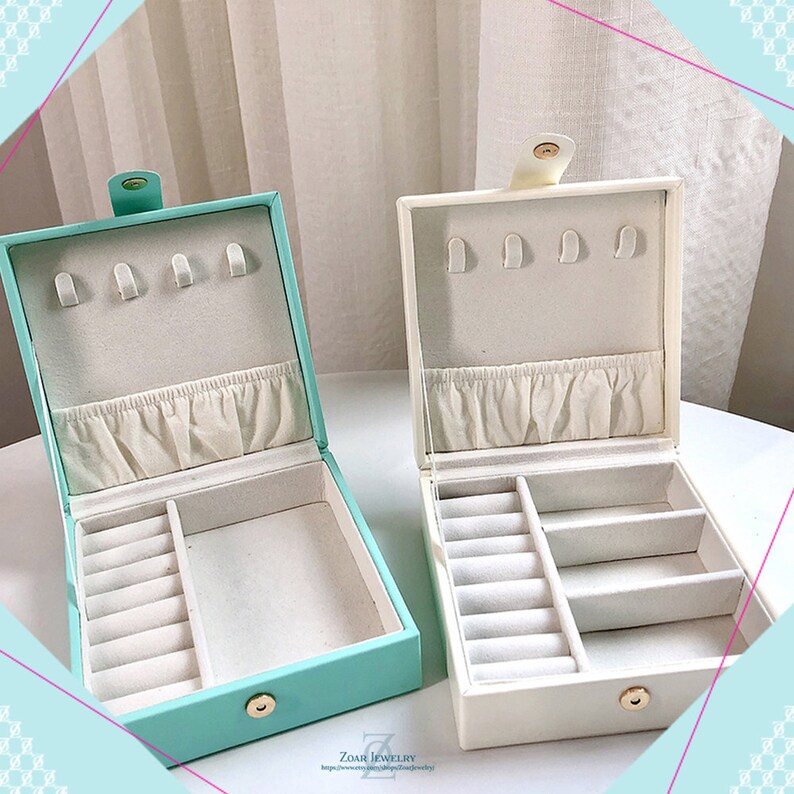 initial travel jewellery box