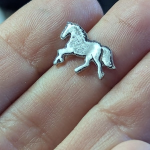 Sterling silver horse solder accent - I saw them out for you