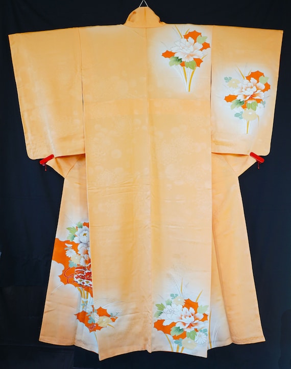 Japanese kimono - GREAT orange silk green peony bo