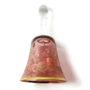 Cloche de verre de Bohème cristal Cranberry, Accent d&#39;or Designs et Trim, verre de Bohême