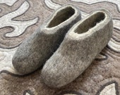 Felt Mongolian Kazakh wool slippers warm winter