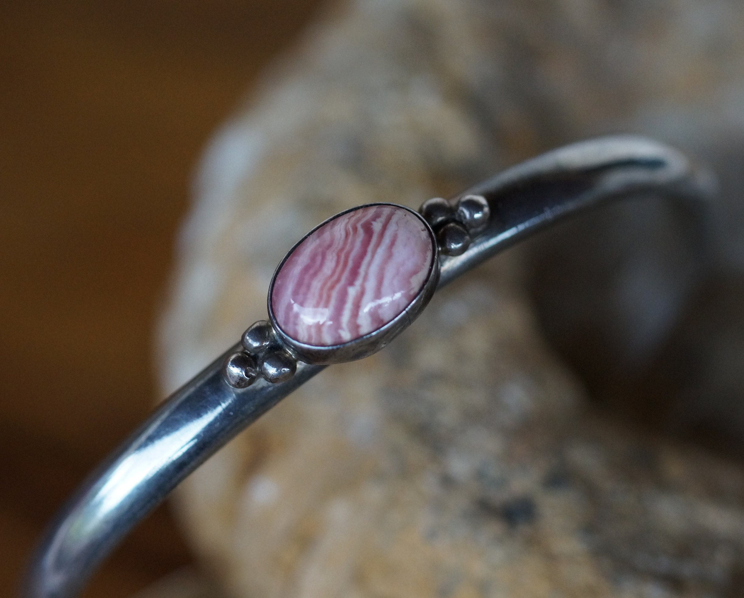GQ2583◇Navajo : R.TOM STERLING SILVER GQ2583◇Navajo : R.TOM STERLING SILVER R. Tom Navajo Signed