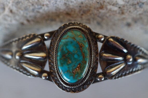 Navajo Repousse Carico Lake Turquoise Cuff Bracelet Signed