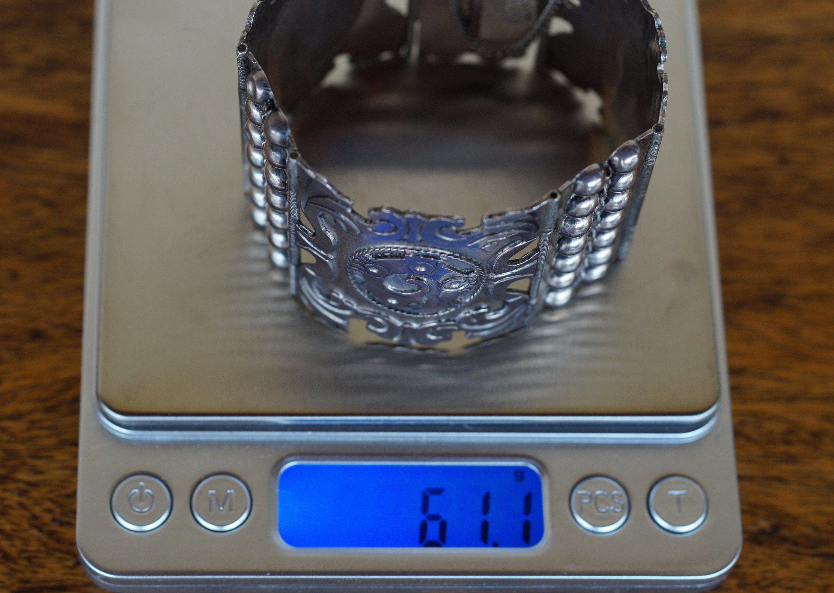 641707_8