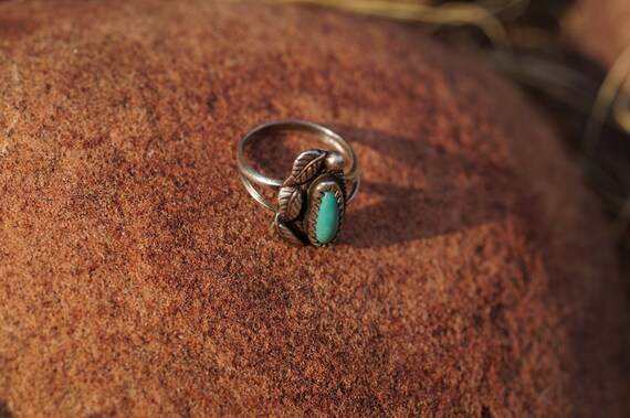 Navajo Turquoise Sterling Silver Ring  --  Size 4 - image 6