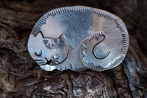 Navajo Mary Chavez Sterling Silver Cat Pin - image 1