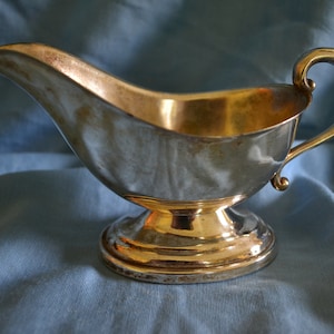 Silverplate Gravy Boat, Sauce Boat, Vintage Silverplate