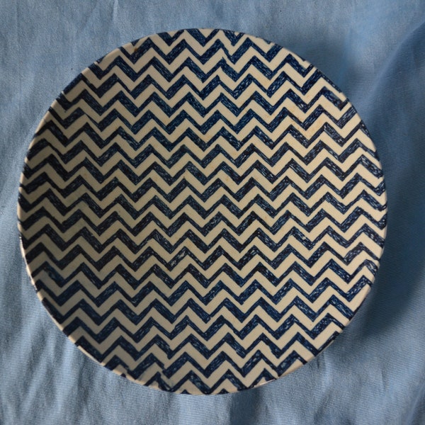 Nymølle Pottery Plate, Art Pottery, Blue and White Chevron Pattern, Bjørn Wiinblad, Vintage Scandinavian Design