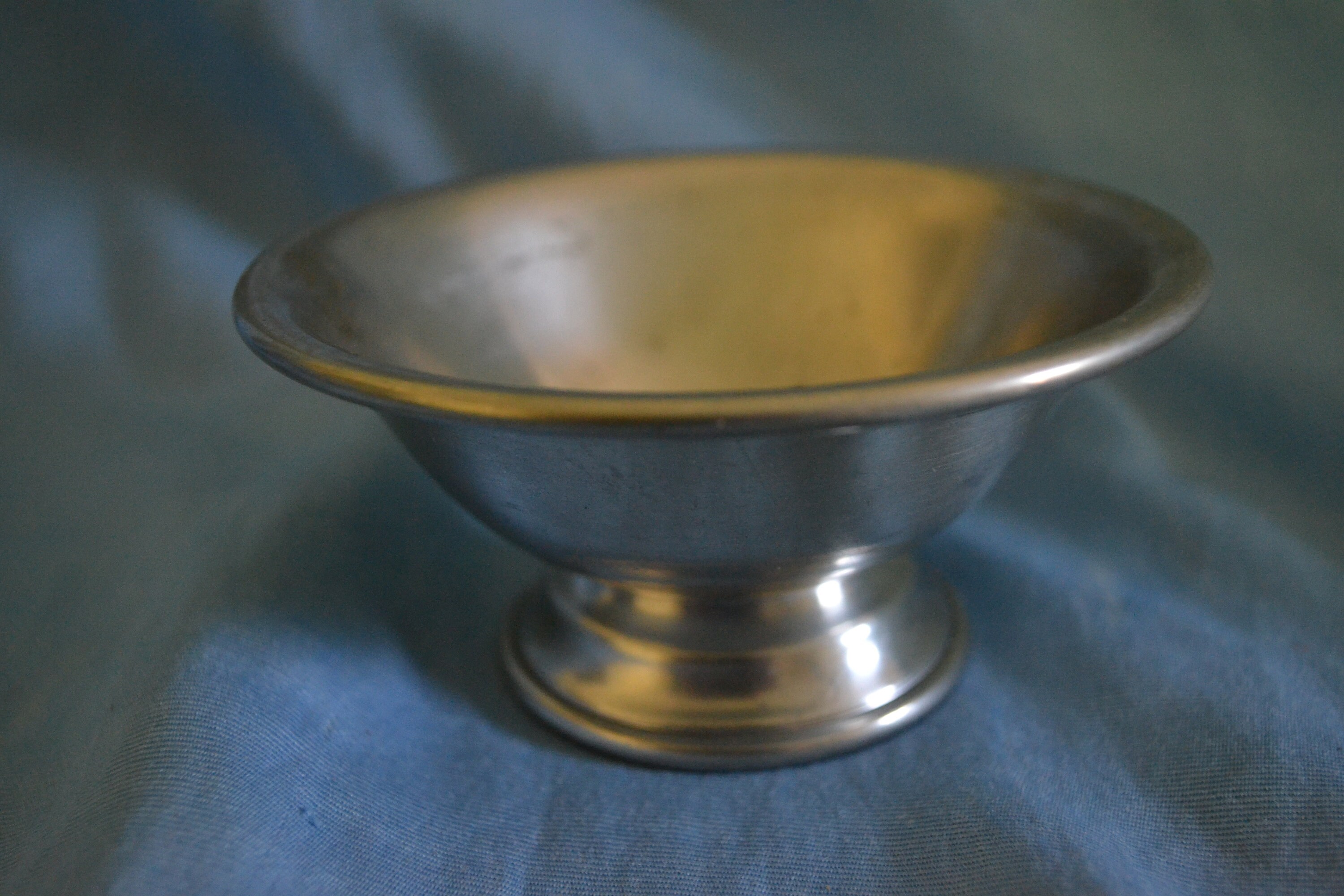 Woodbury Pewter for sale Only 4 left at 60