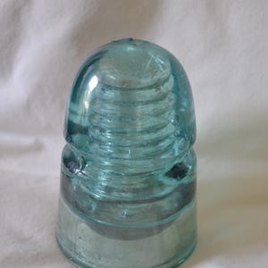 Brookfield Glass Isolator, Telegraphen Isolator