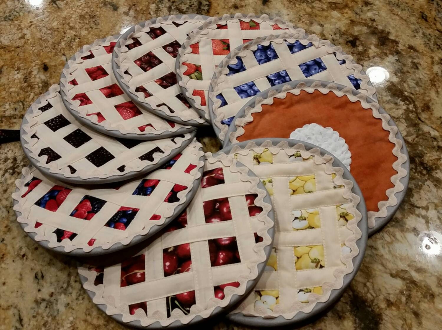 Fruit Pies quilted/ Hot Pad-hotpads/ pot holders / trivet / pie hot p…