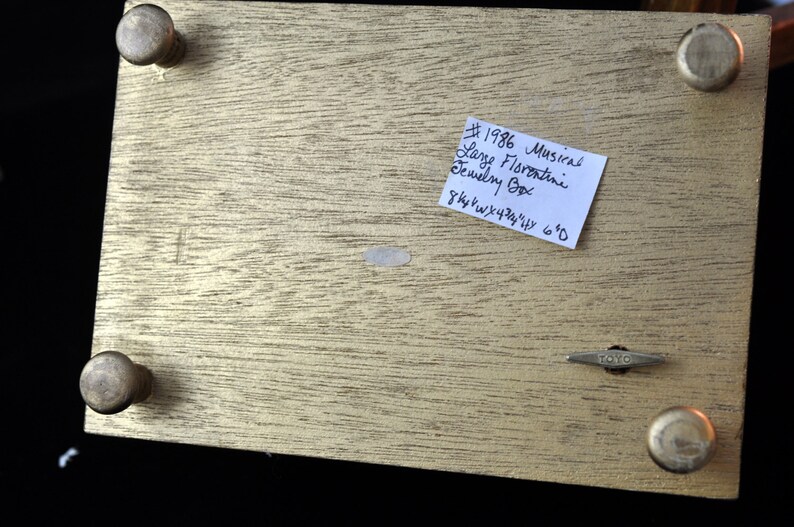 With a mirror inside Wonderful Gift Jewelry Box Make up box #1986 Great Florentine We have more to select from Musical