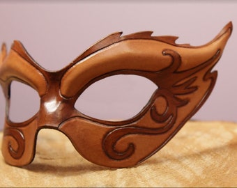 Masquerade: Avian Naturals (Hand-Painted Leather Mask)