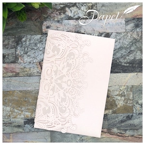 Bolsillo para invitaciones de boda cortado a láser: cartulina brillante, tríptico DIY