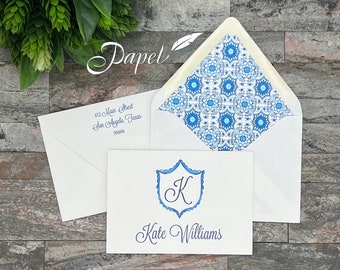 Set of 25 Personalized Foldover Notecard with printed return address and envelope liner, Thank you correspondence, Blue Scallop Medallion