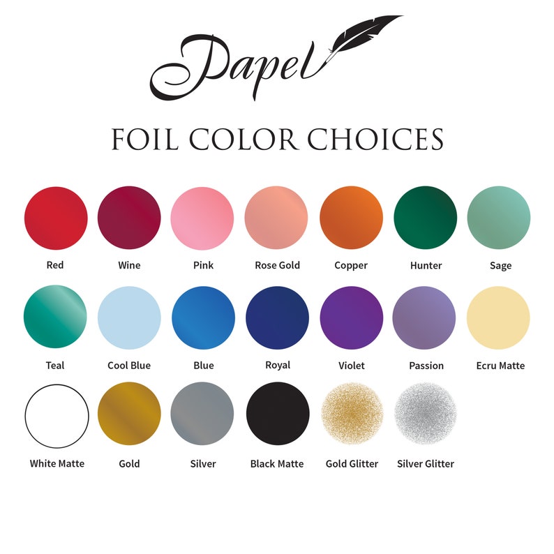 Pu&ograve; includere: Una tabella che mostra 16 diversi colori di lamina per articoli di carta. I colori includono rosso, vino, rosa, oro rosa, rame, cacciatore, salvia, verde acqua, blu freddo, blu, reale, viola, passione, ecr&ugrave; opaco, bianco opaco, oro, argento, nero opaco, oro glitter e argento glitter.